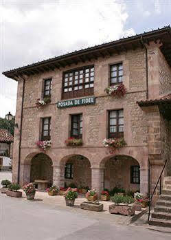 Hotel Posada De Fidel Puentenansa Esterno foto